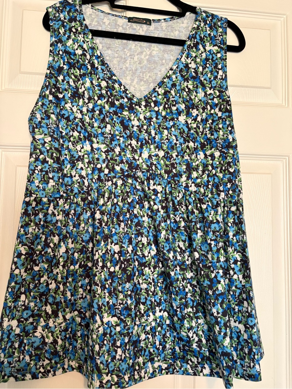Blue Floral V-Neck Sleeveless Top